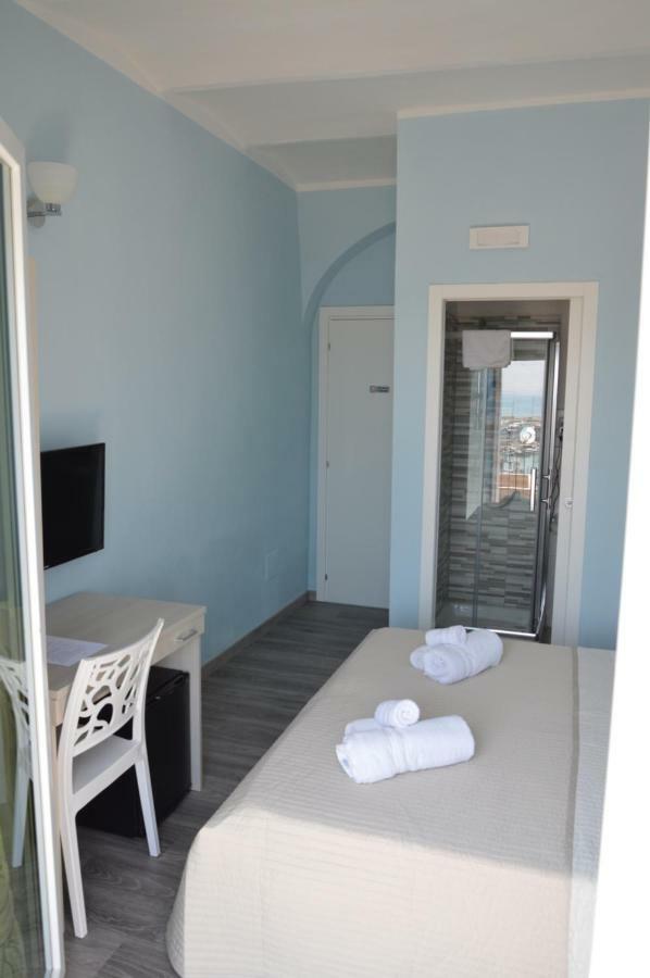 La Gemma Nel Borgo B&B Térmoli Exterior foto